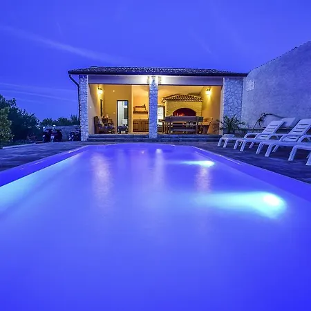 Apartamento Dijana *