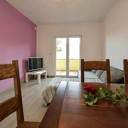 Apartamento Dijana Vodice
