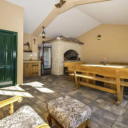 Apartamento Dijana *
