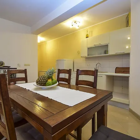 Apartamento Dijana Vodice