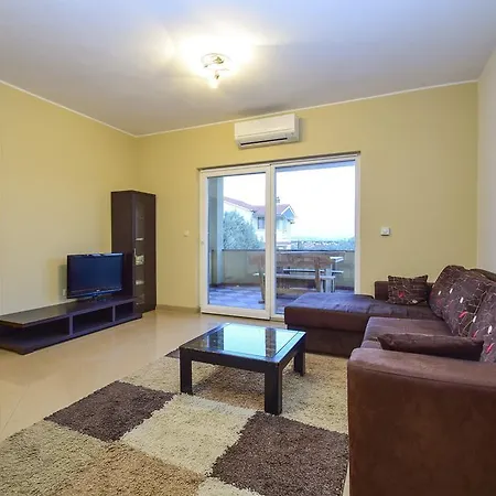 Apartamento Dijana *